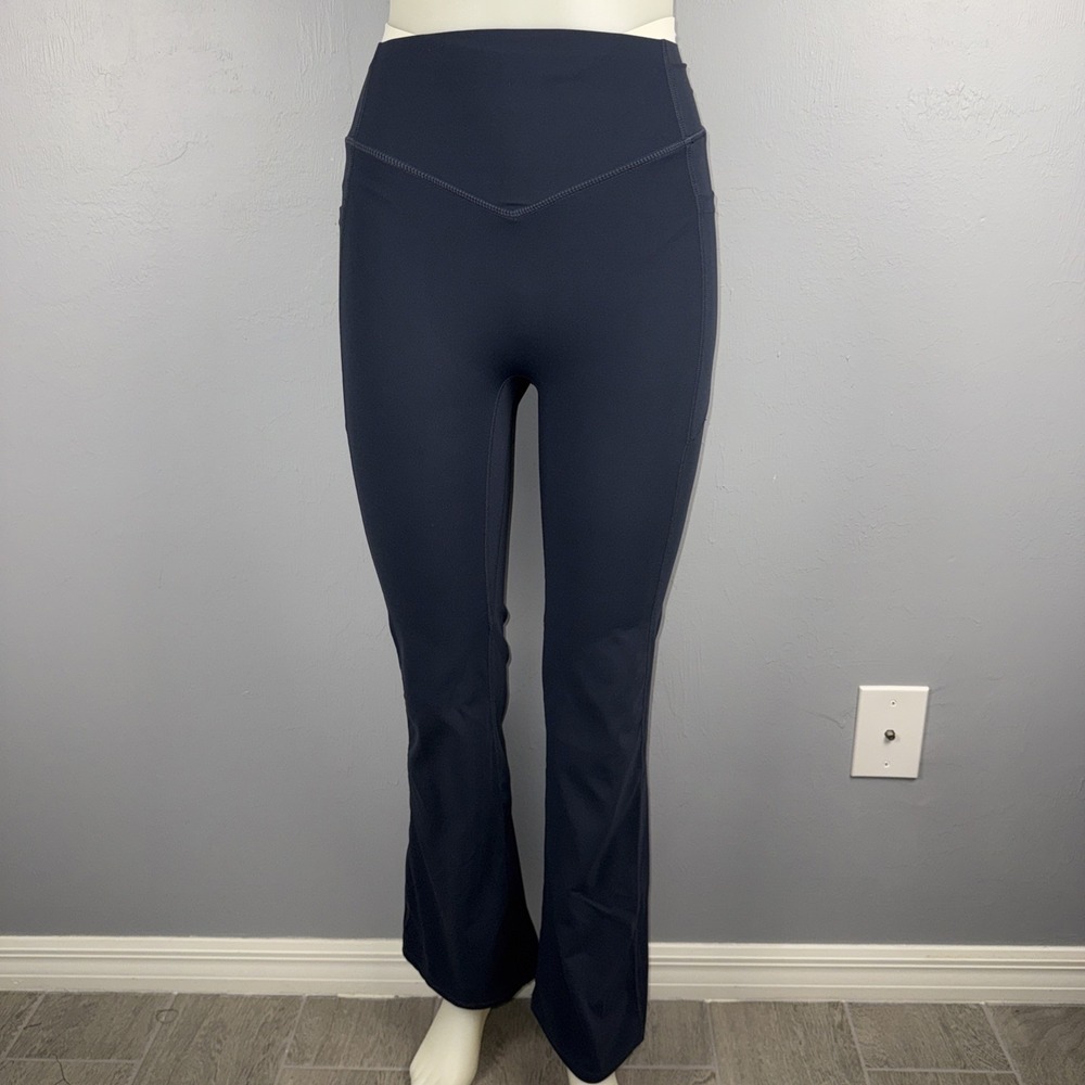 Halara High Waisted Scrunch Yoga Flare Leggings with Pockets Navy Blue *READ